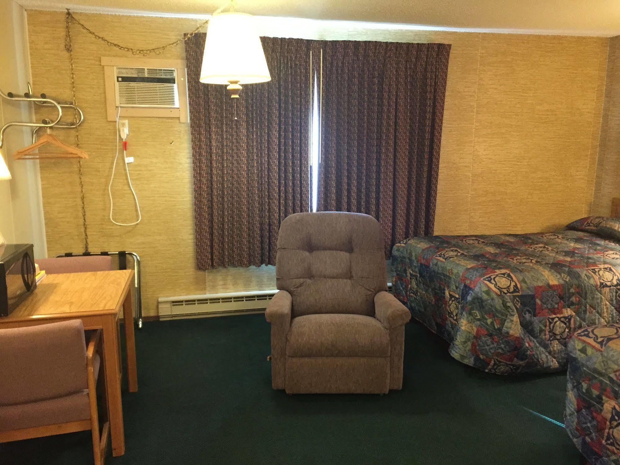Burr Oak Motel Algona Exteriér fotografie